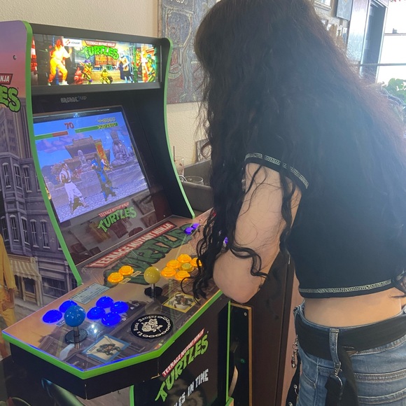 Meet your Posher, Maz - Picture 2 of 2